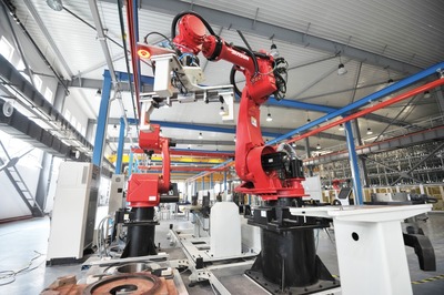 青岛高新区“全链式”发展机器人产业